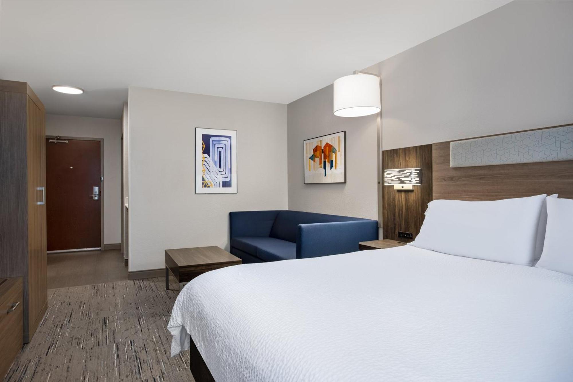 Holiday Inn Express Hotel & Suites Terre Haute By Ihg Ngoại thất bức ảnh