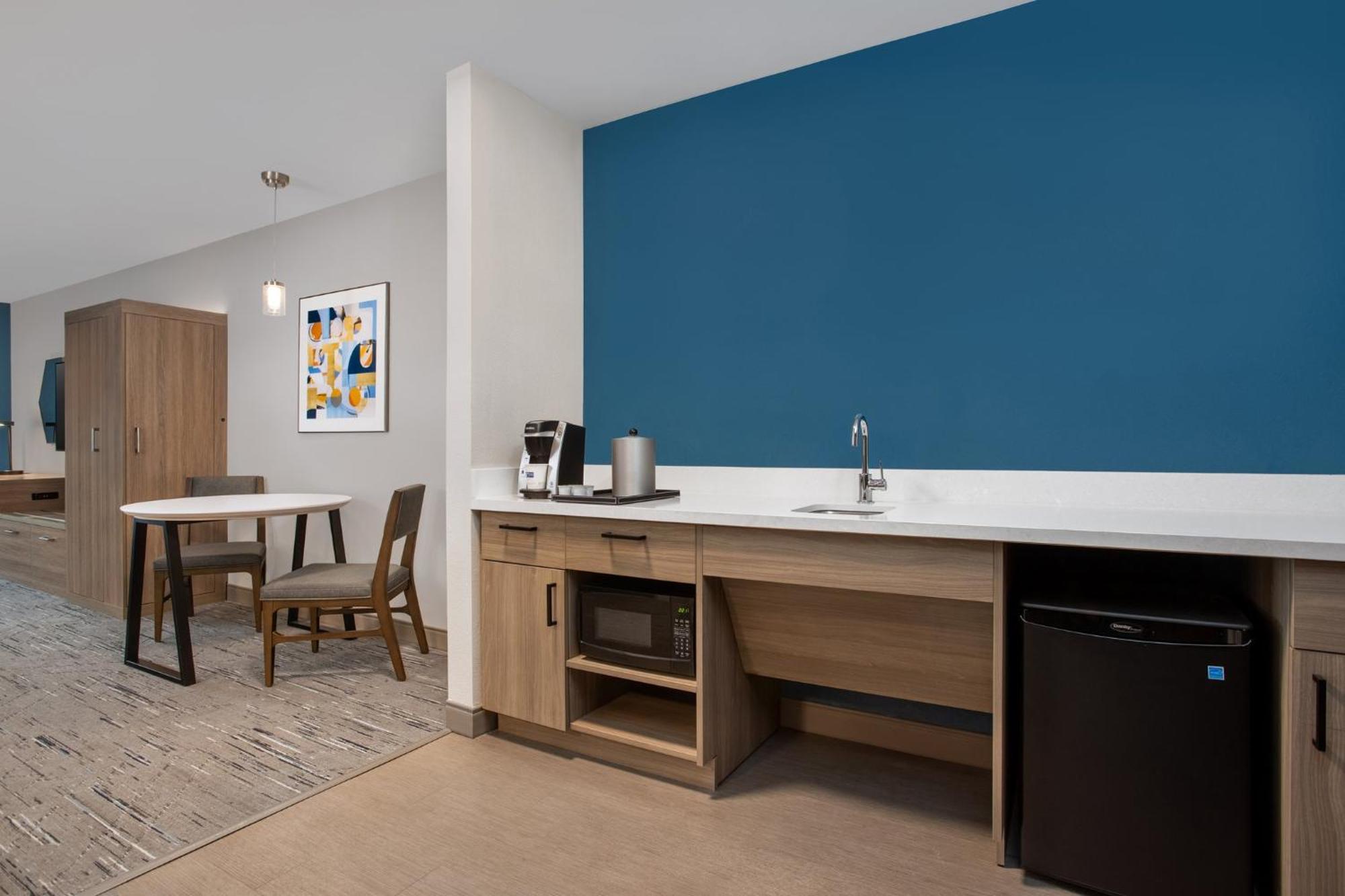 Holiday Inn Express Hotel & Suites Terre Haute By Ihg Ngoại thất bức ảnh
