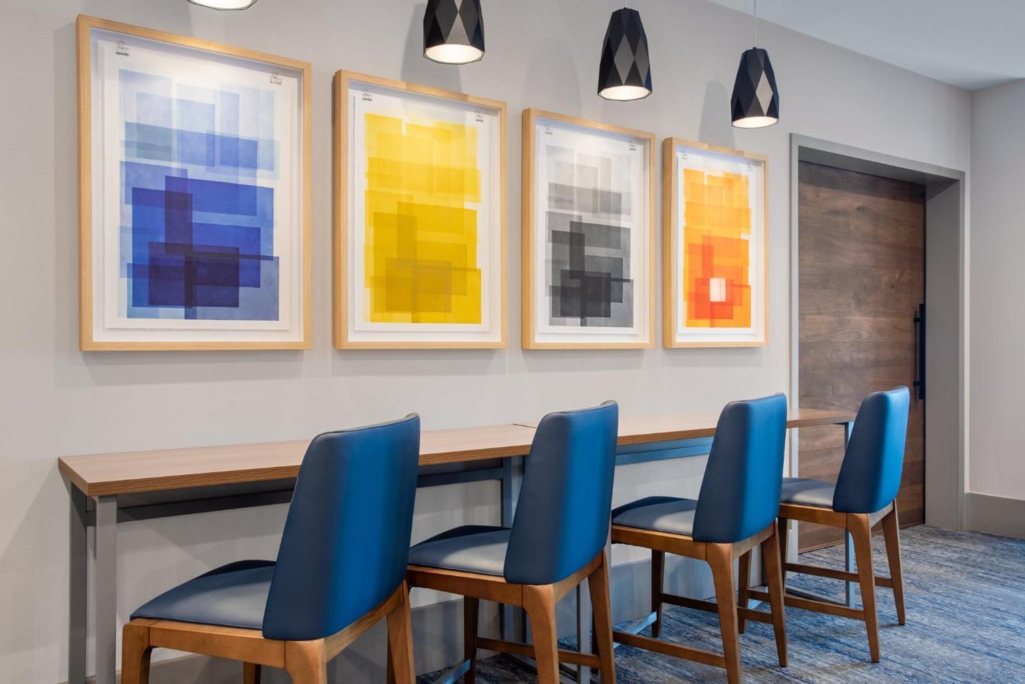 Holiday Inn Express Hotel & Suites Terre Haute By Ihg Ngoại thất bức ảnh