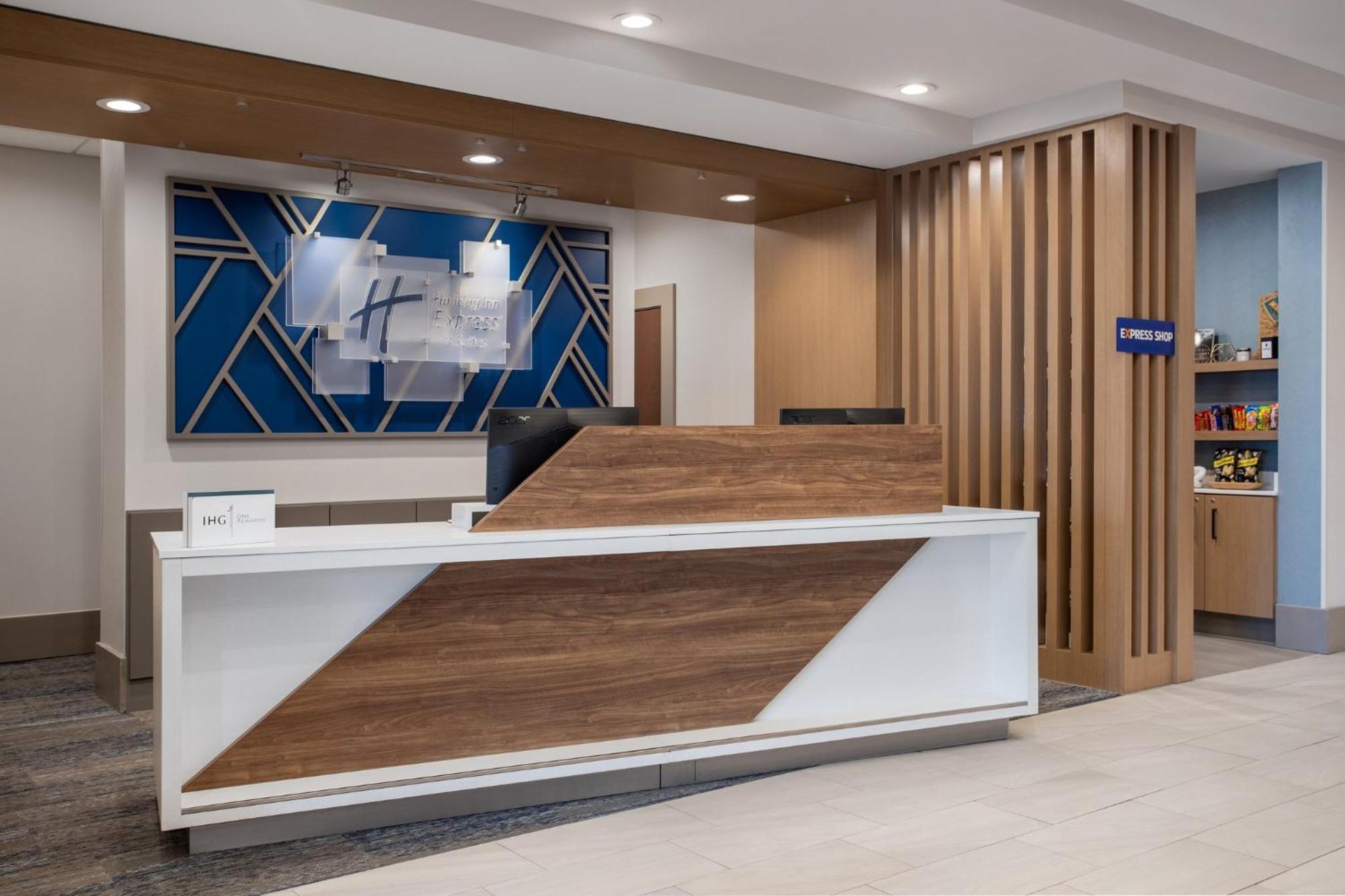 Holiday Inn Express Hotel & Suites Terre Haute By Ihg Ngoại thất bức ảnh