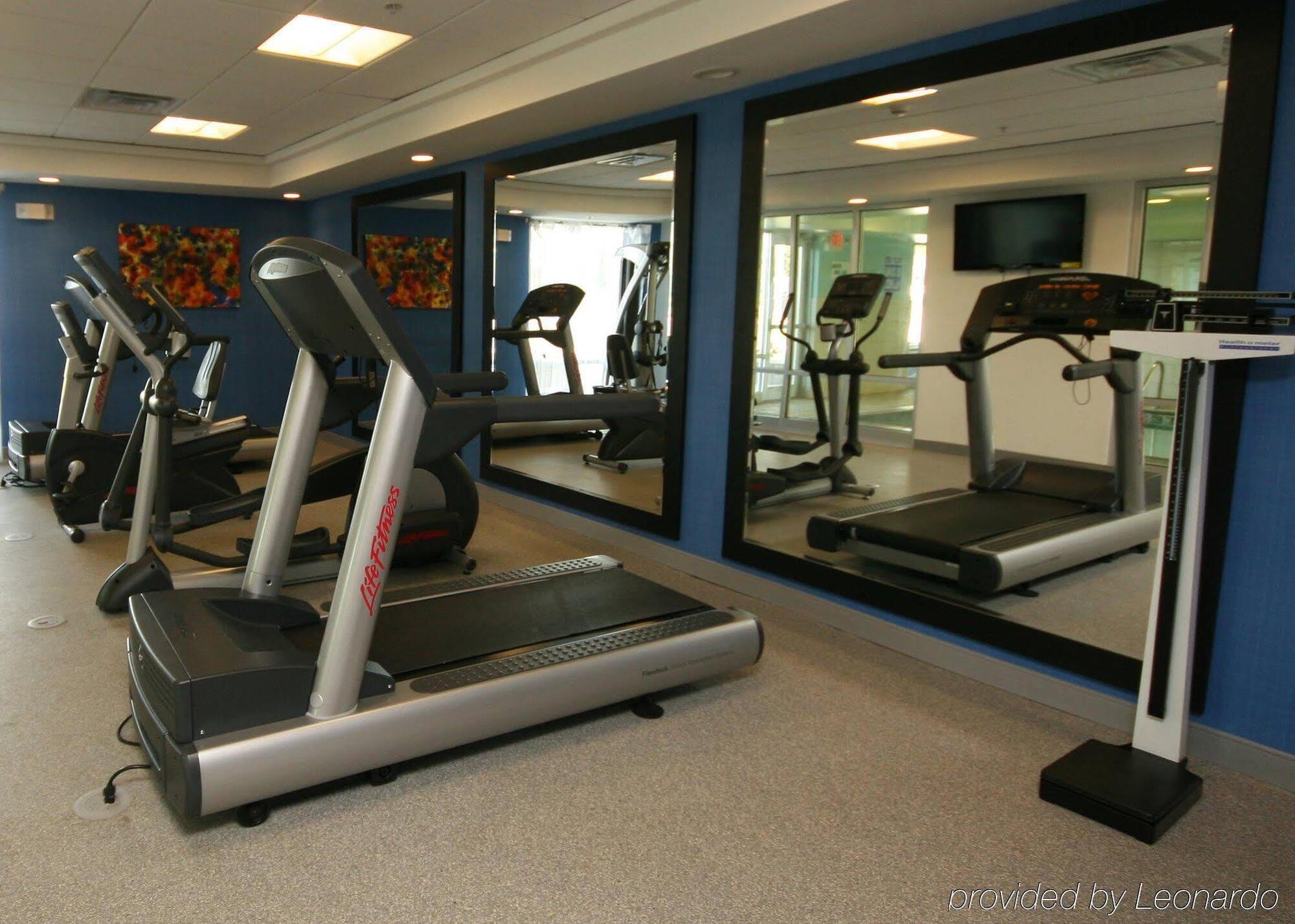 Holiday Inn Express Hotel & Suites Terre Haute By Ihg Ngoại thất bức ảnh